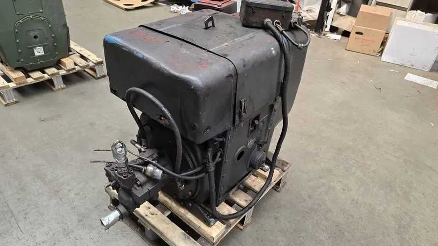 Motor Hatz 2L40C – 12–18 kW / 3000–3200 rpm – compatibil Bomag BW60, Wacker Neuson RD7, Ammann AV12