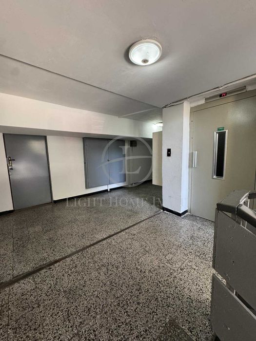 Продава се Тристаен апартамент в Пловдив, Кършияка - 86 кв.м за 1745 €/кв.м - Снимка #16