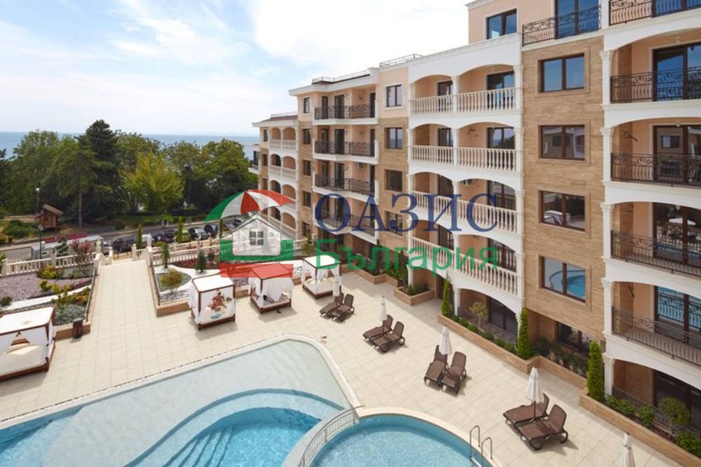 Четиристаен апартамент на първа линия комплекс Valencia Gardens, 325.78 кв.м., Несебър, България, 716 716 евро