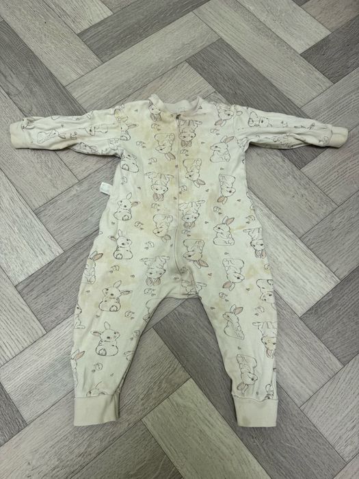 Отдам дешево детские вещи