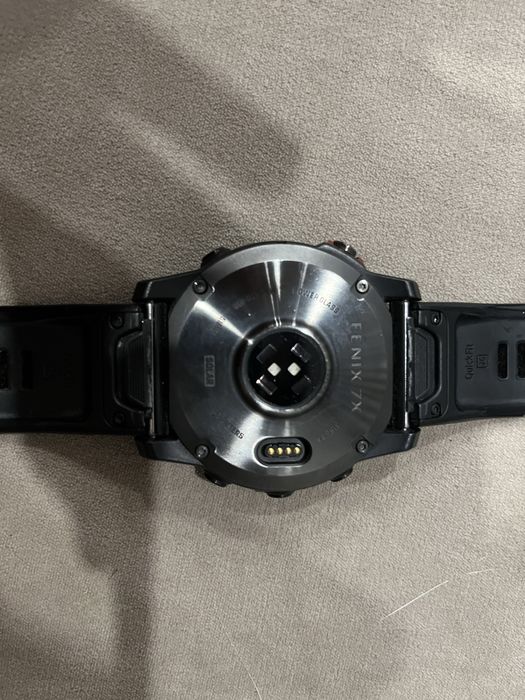 Продам часы Fenix 7x
