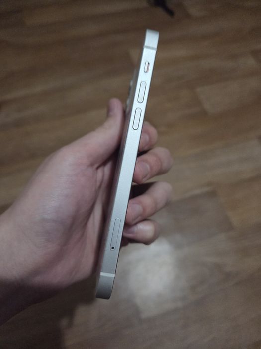 Iphone 12 64 гб в хорошем состоянии