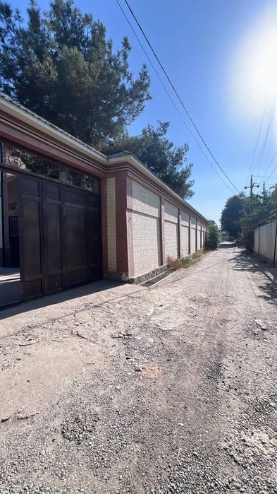 Продается участок с домом, ориентир: Янги Узбекистан, 6 соток 180м²