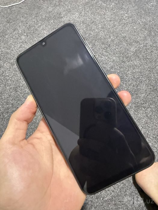 Samsung A17 xotirasi 8/256 talik bir qoʻl 6oy ishlagan bonuslari bor