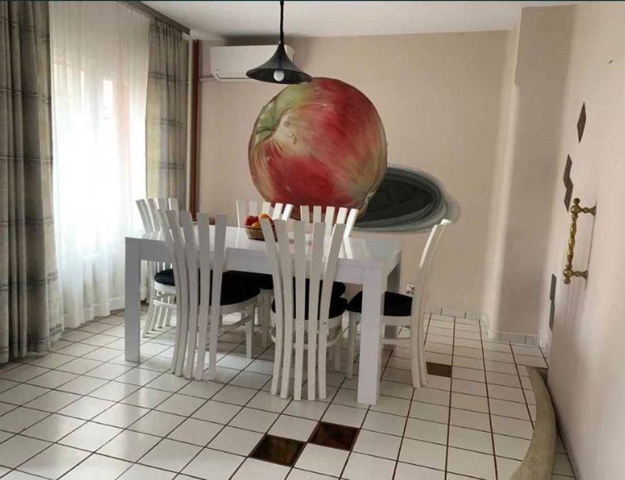 Продава се Тристаен апартамент в Пловдив, Тракия - 92 кв.м за 1348 €/кв.м - Снимка #1