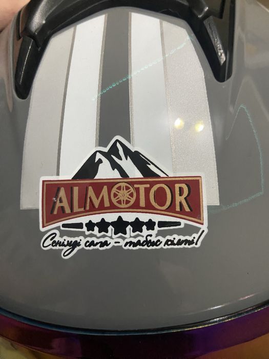 Продам мотошлем Almotor