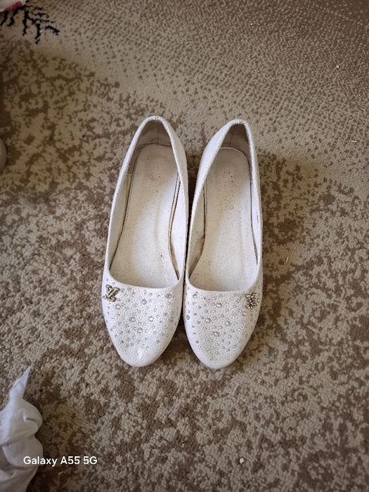 Oyoq kiyim sifati a'lo