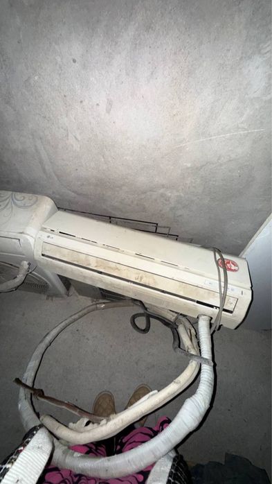 Konditsioner sotiladi 12tali 2kalasiyam LG bn Roison firma 100$dan