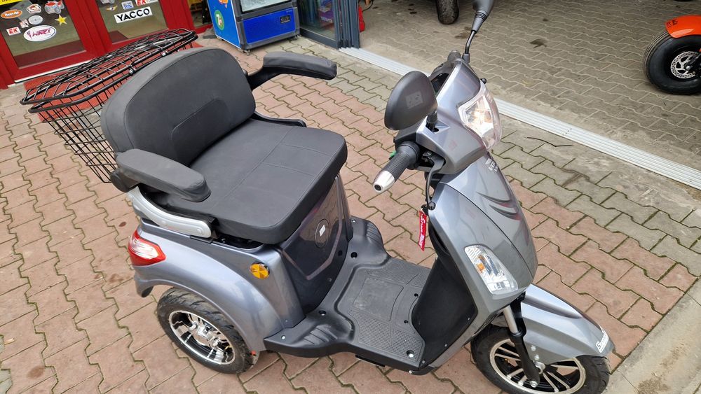 Triciclu Electric Volta Vm4,batrani,handicap,dizabilitati scuter 3 rot