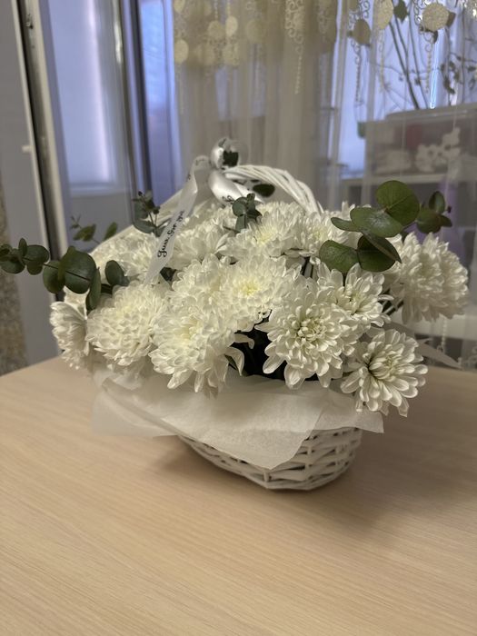 Корзина с цветами