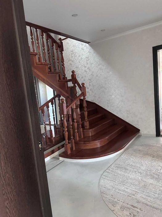 Продается коттедж в центре города