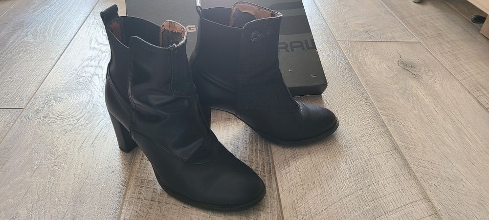 Дамски спортно-елегантни боти G-Star!