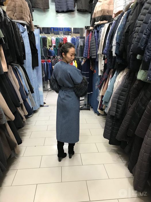 Пальто кашемировое с натуральным мехом
