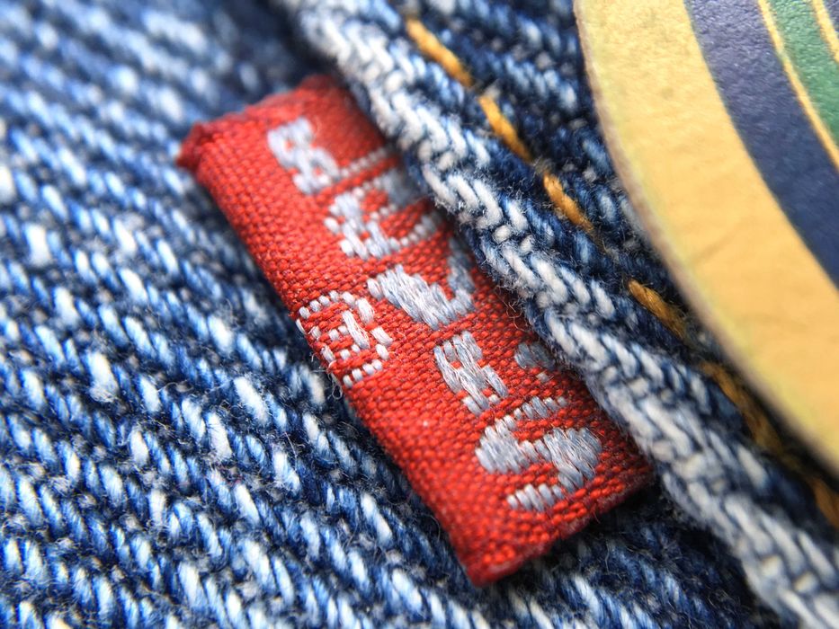 VINTAGE 1992 Made in U.S.A. LEVI'S® 554™XX Relaxed Fit Jeans — W32 L32