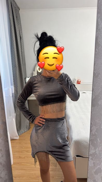 Одежда новая заряжена на любовь.