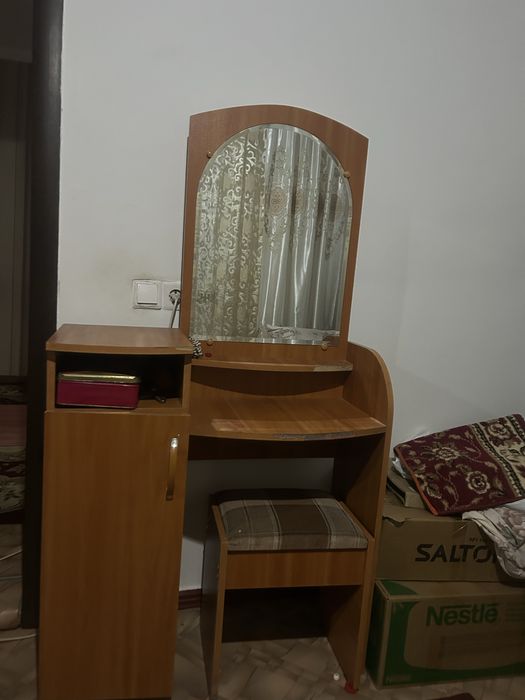 Срочно продаем с переедом за 50000 тг