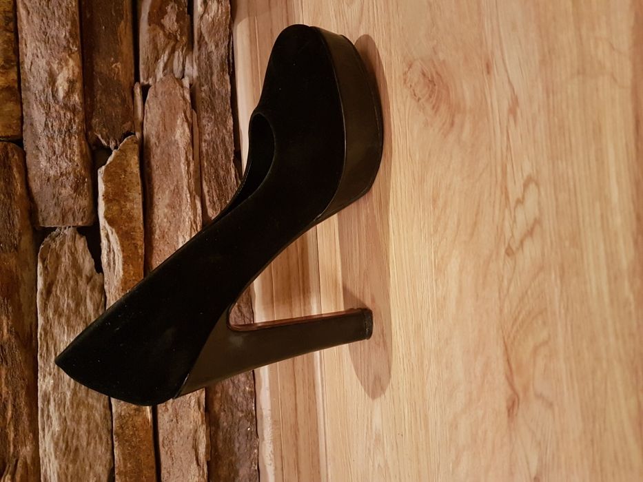 Дамски обувки с ток 38 н