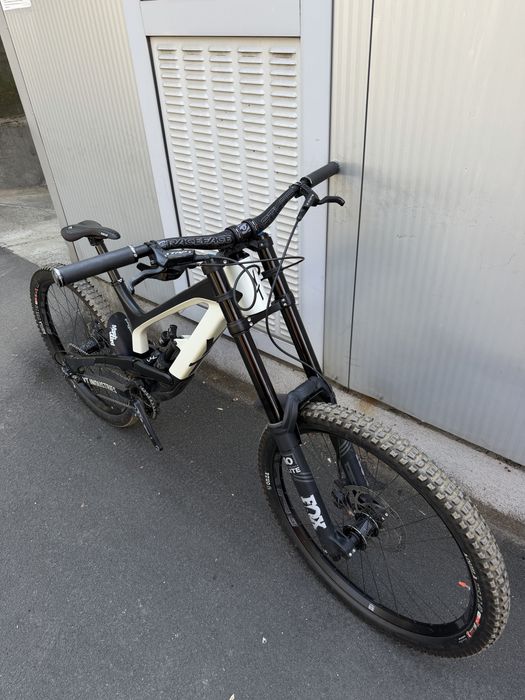 YT Tues CF Pro 2019