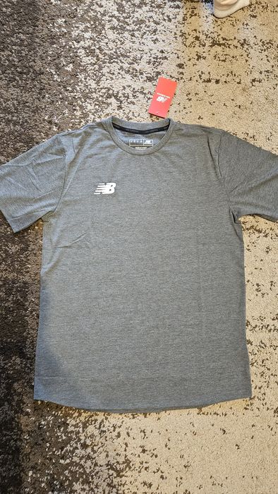 Tricou New Balance nou L