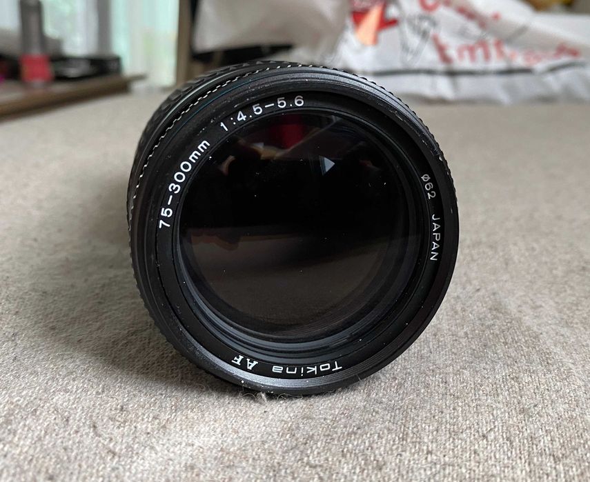 Tokina AF 75 300mm f 4.5 5.6 obiectiv zoom Minolta A compatibil Sony A