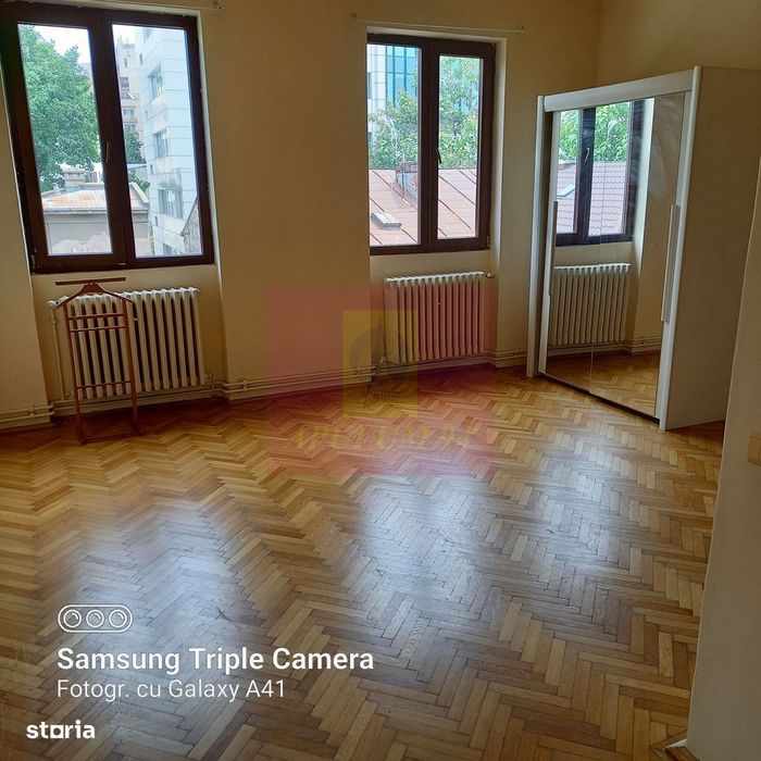 Apartament 5 camere Mitropolie