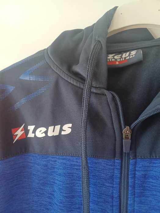 Две горници Zeus