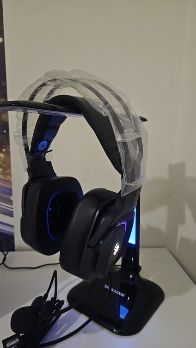 Продается игровой наушник G570