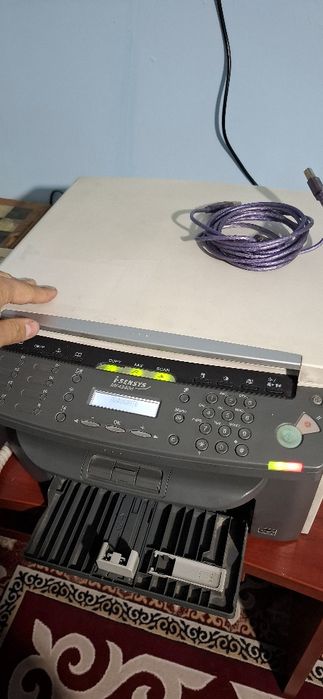 многофункциональное устройство принтер, сканер, копир