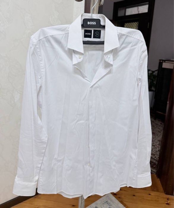 HUGO BOSS ORIGINAL BOSS ONE костюм + рубашка 48 размер