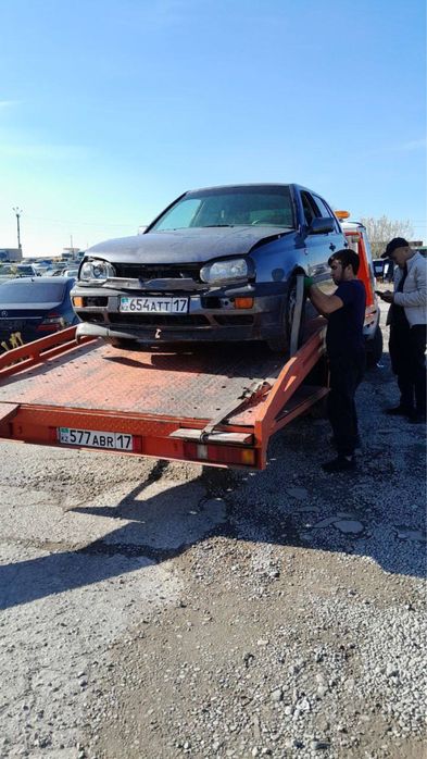 Машина Golf 3  срочно продаже