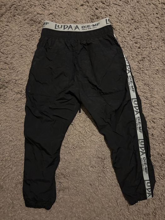 Луда панталон Чисто Нов