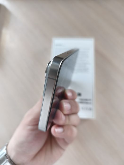 iPhone 15 pro Max 79%/256gb