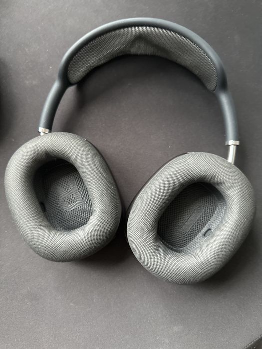Airpods max без коробки