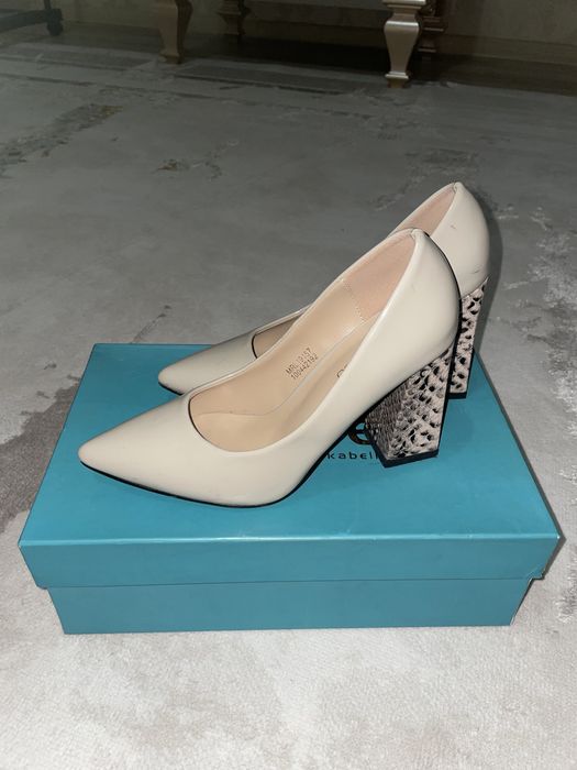 Туфли б/у носила 1раз 8000тг