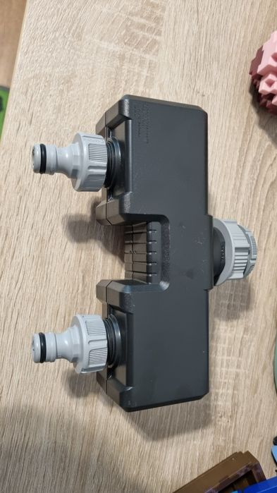 Racord/ distribuitor pentru irigatii Gardena, 2 circuite