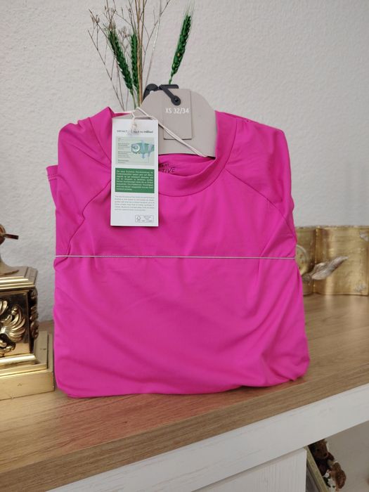 Tricouri.  Rochie
