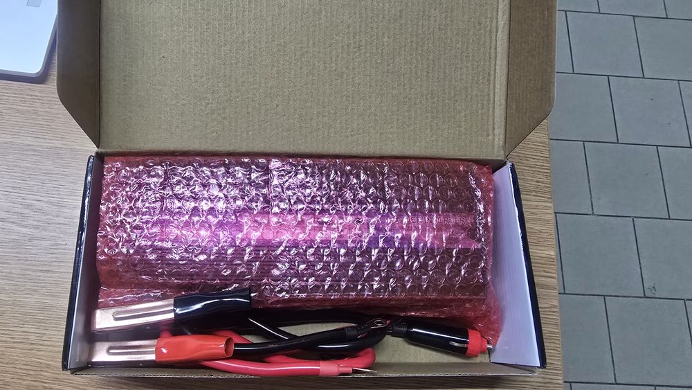 Invertor auto 12V-2000w