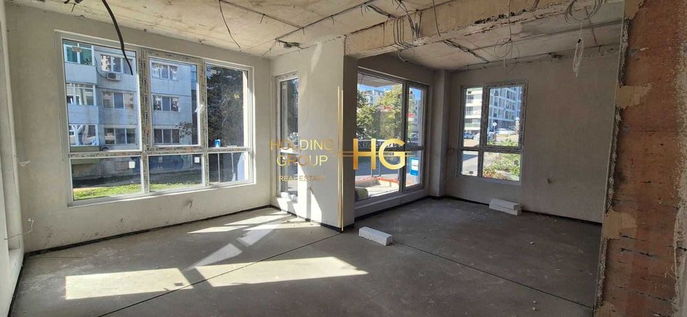 Продава се Четиристаен апартамент в Варна, Кайсиева градина - 105 кв.м за 1600 €/кв.м - Снимка #11