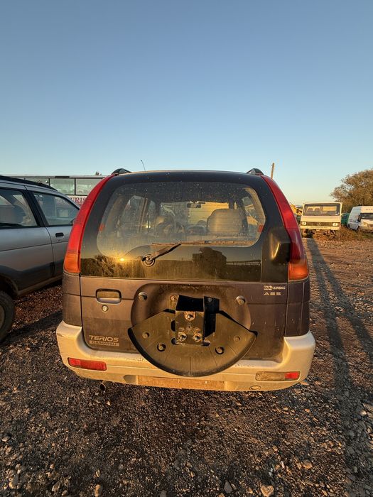 3 бр Daihatsu terios 1.3 61 kw 1997 g на части