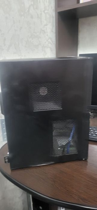 Продаю компьютеры комплект