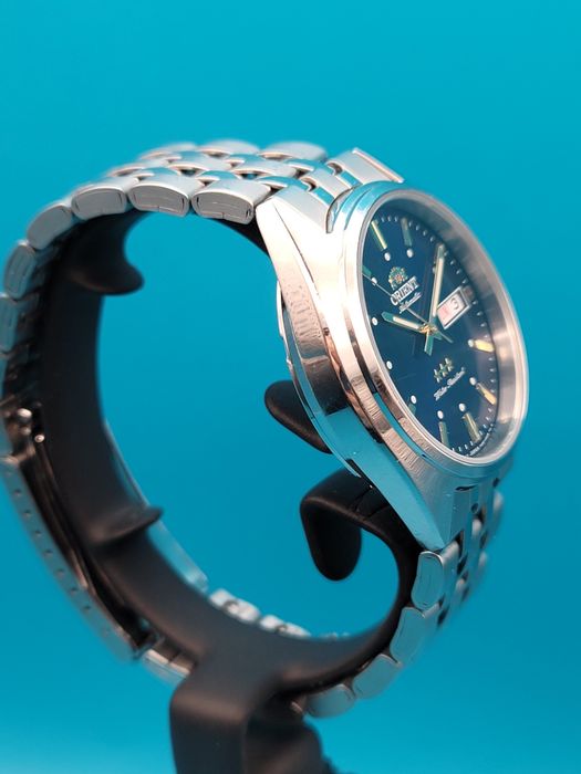 Orient «3 Stars» (модель RA-AB0E08L19B)
