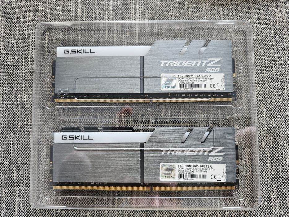 Kit Memorie RAM G.Skill Triden Z RGB 16GB (2x8GB) CL 16 Samsung B-die