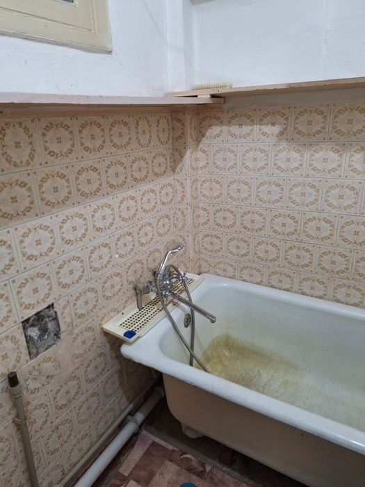 Продаётся 2-х комнатная квартира