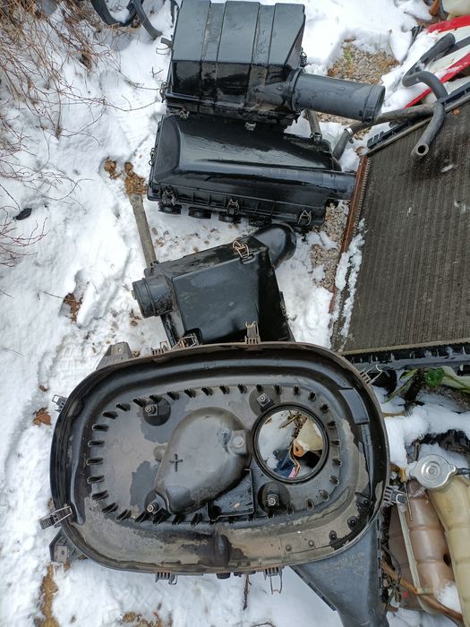 Части за Мерцедес 124