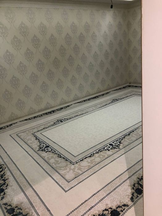 Продаётся ковёр новый