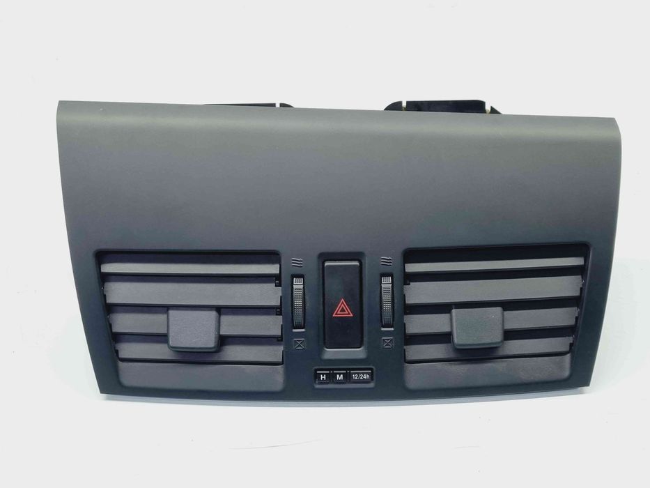 Grila aerisire centrala MAZDA 3 Sedan (BL) [Fabr 2008-2013] BBP3-552