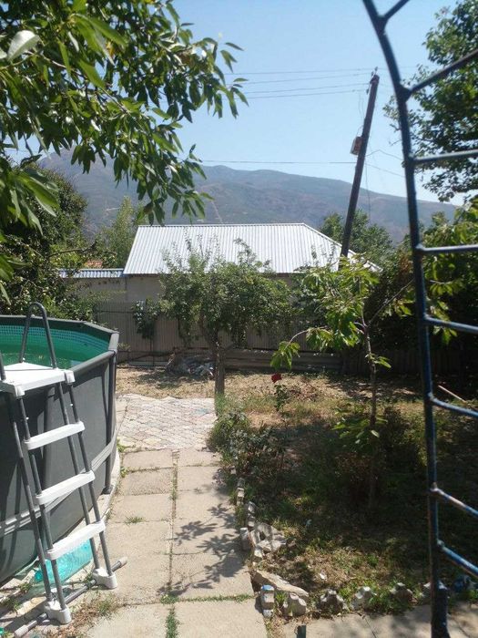 Чарвак, Продаётся дача 6 соток