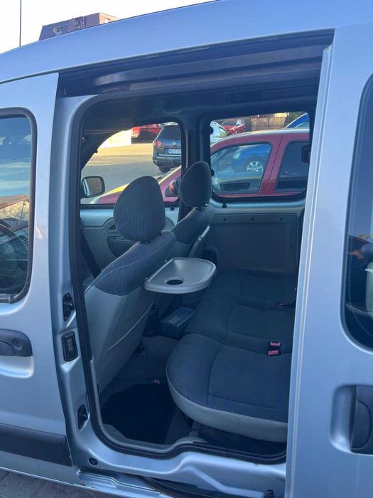 RENAULT Kangoo 0 — imagine 5