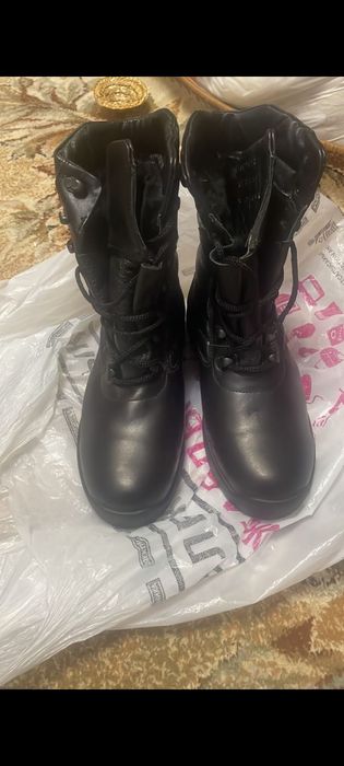 Спец одежда куртка и камбензон и берцы