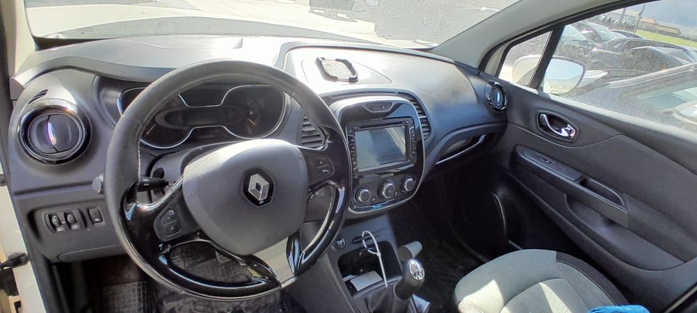 Dezmembram Renault Captur 1.5 dCi K9K 608
